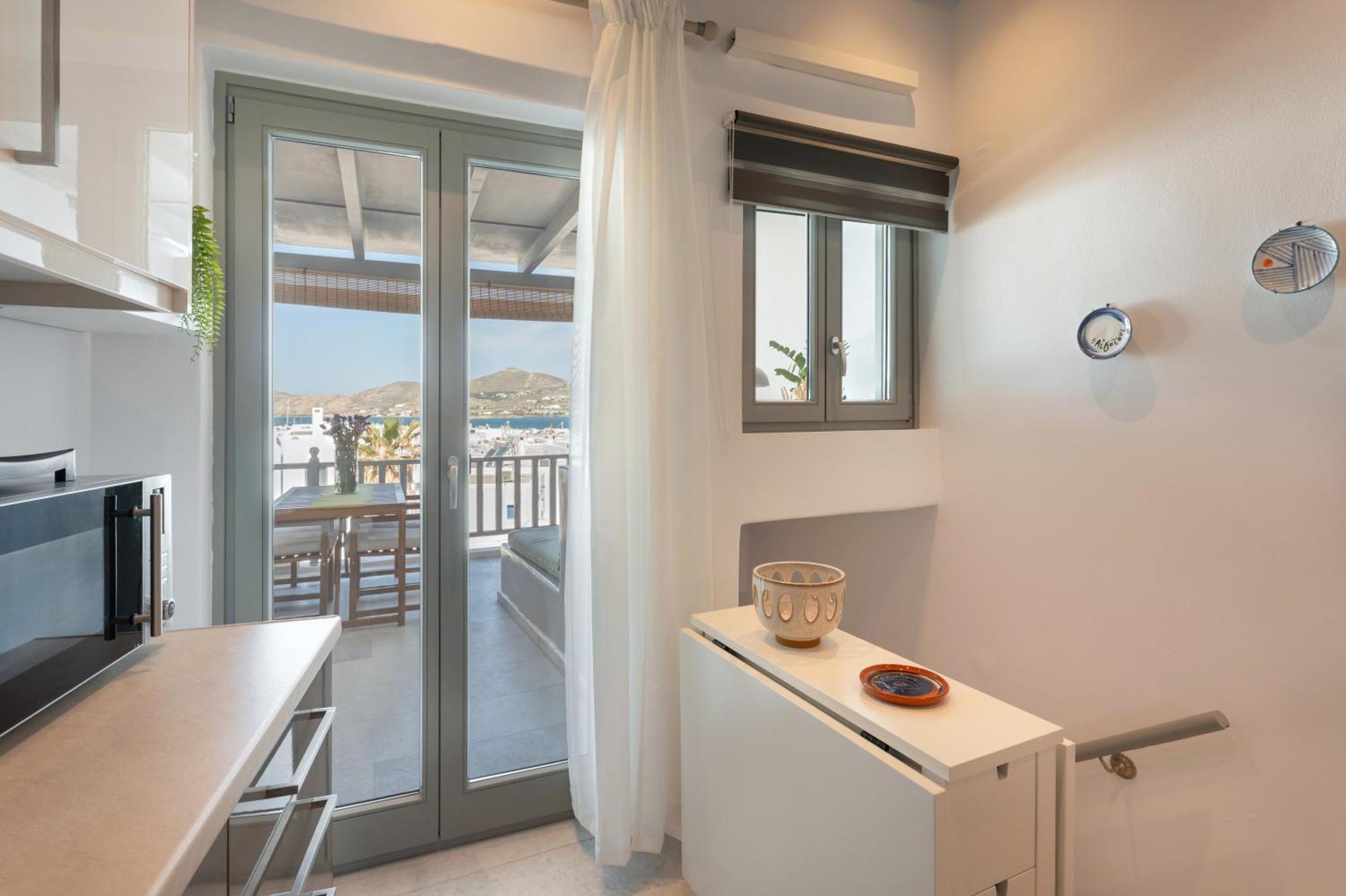 Caper-2 Bedroom Traditional Home With Amazing View Naousa  Luaran gambar
